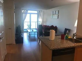 Kashaneh Guest House - 25 Greenview Toronto Hotel